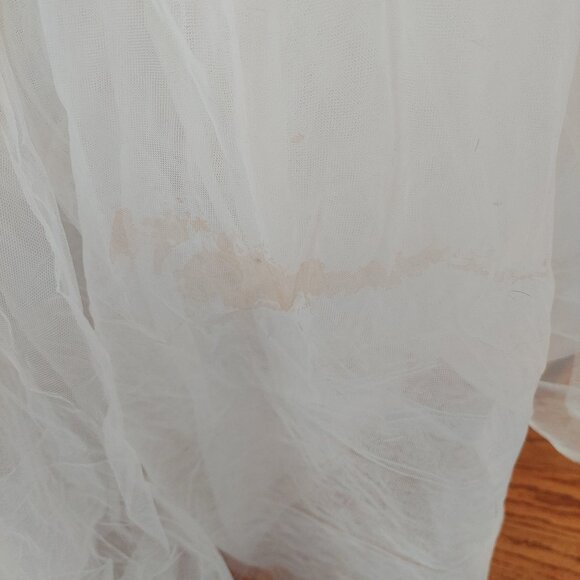 White Mary's Tulle Bridal Ball Gown with Crystal Beads size 8 - Picture 16 of 17